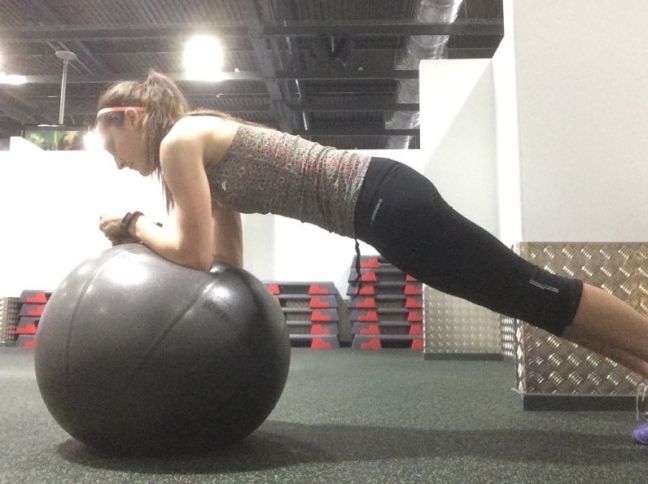 ball work glutes exercise