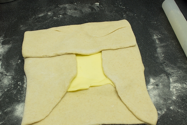 cinnamon twists butter dough