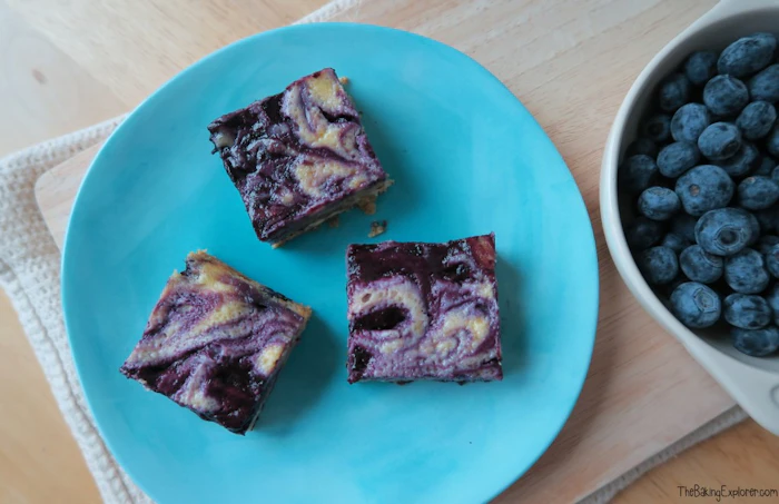 blueberry cheesecake blondies