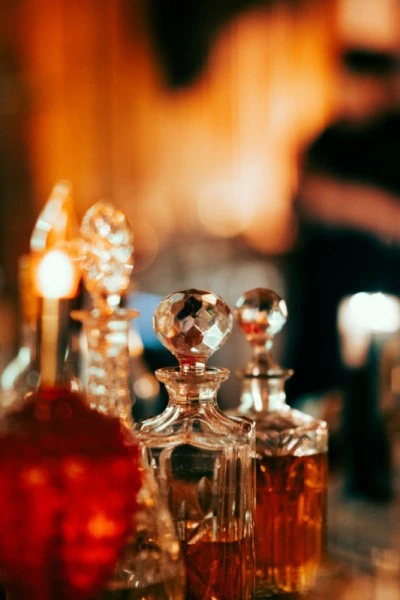 Whisky decanter- Valentine's Day Gift Ideas for Him and Her